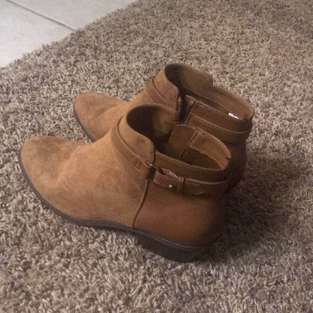 Cute booties from Old Navy